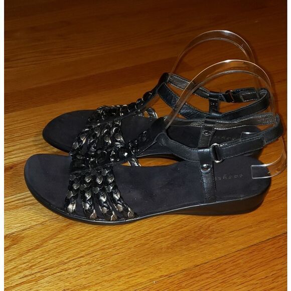 Easy Spirit Hattie Sandals - Picture 3 of 8